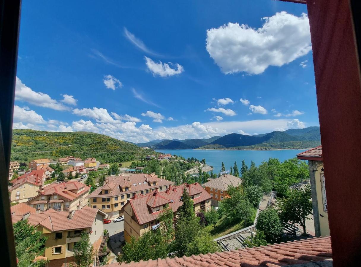 Hostal Sainz Riaño Εξωτερικό φωτογραφία