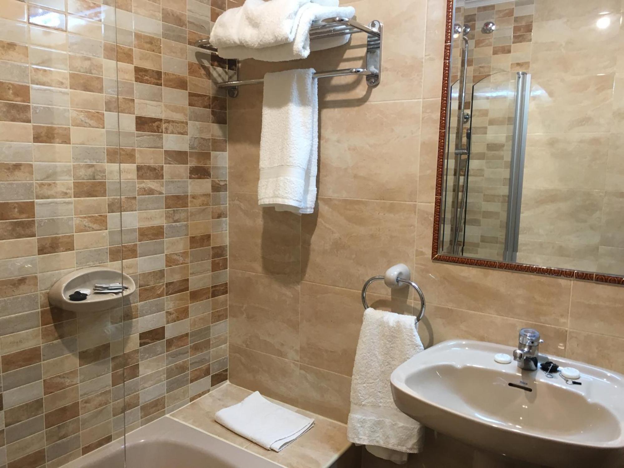 Hostal Sainz Riaño Εξωτερικό φωτογραφία